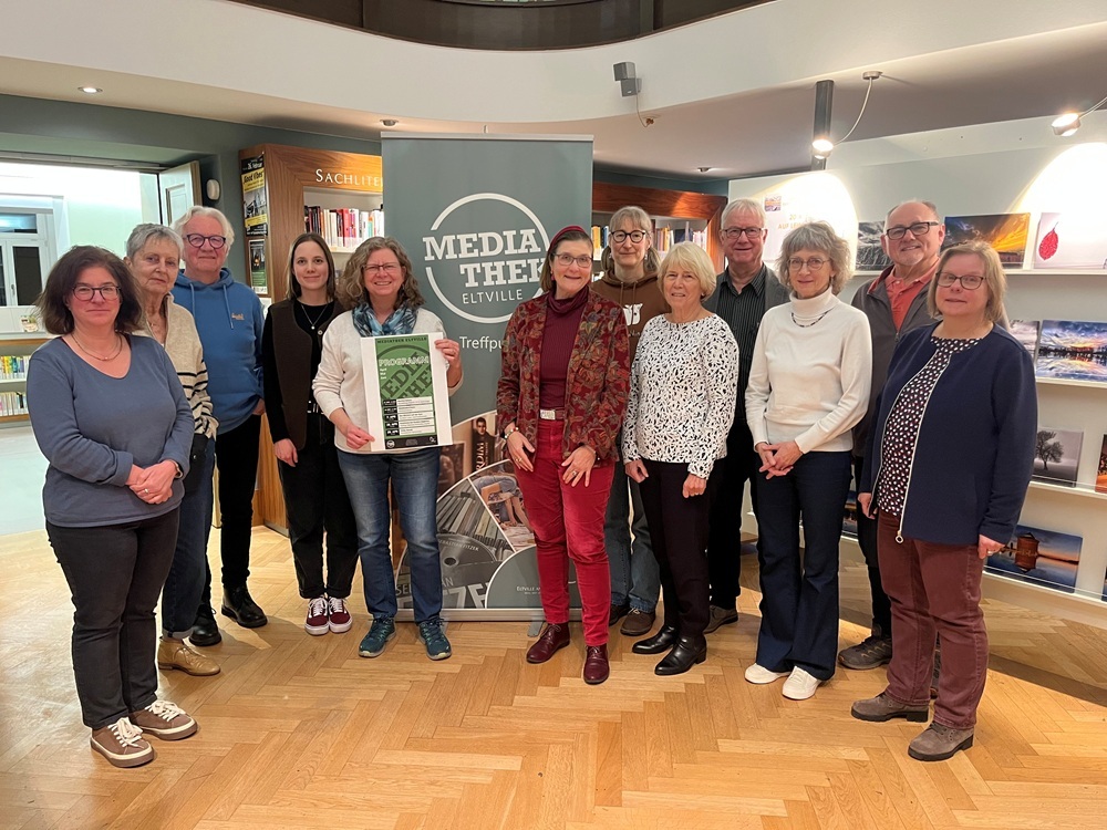 Gruppenfoto in der Mediathek