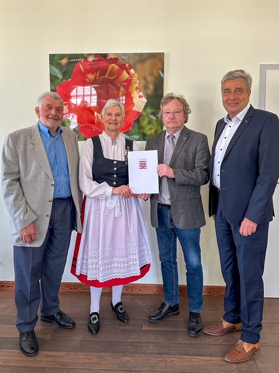 Gruppenfoto mit Ingrid Brennig