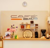 Die Cafe-Bar im Mehrgenerationenhaus 2 lädt zum Austausch ein. Die Cafe-Bar im Mehrgenerationenhaus 2.
