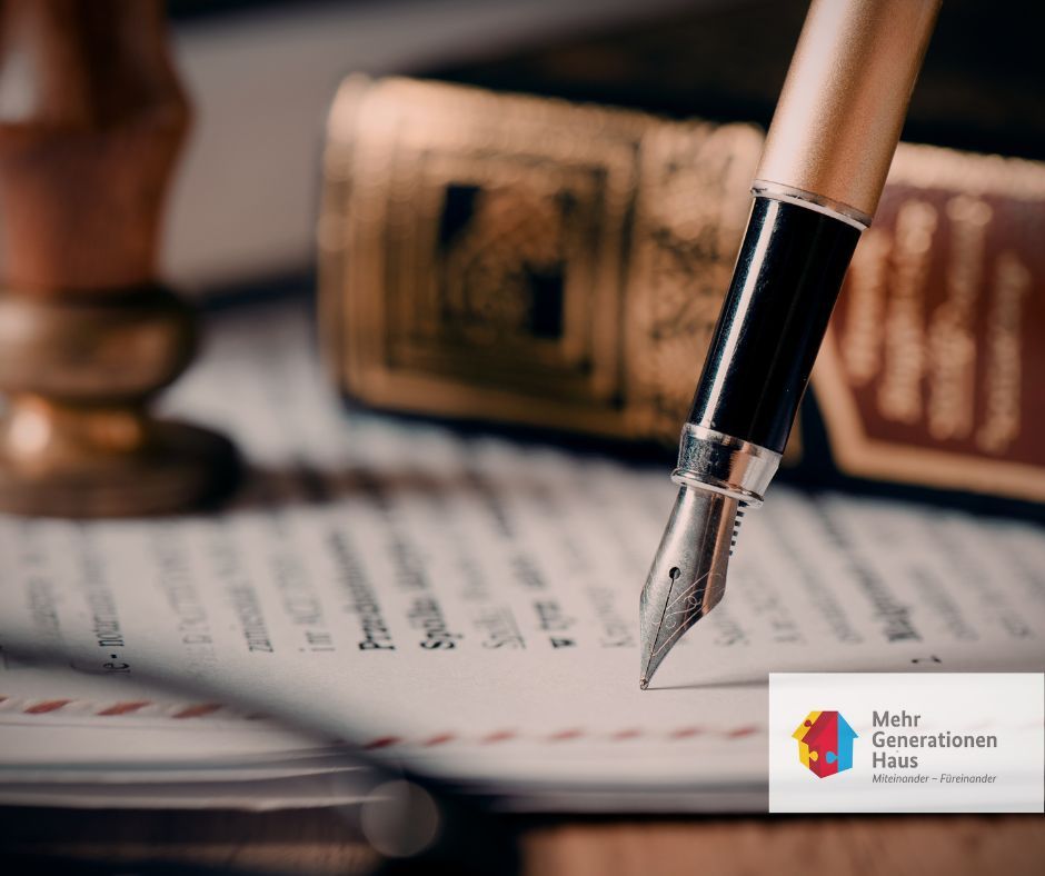 Symbolbild Füller schreibt auf Blatt Papier