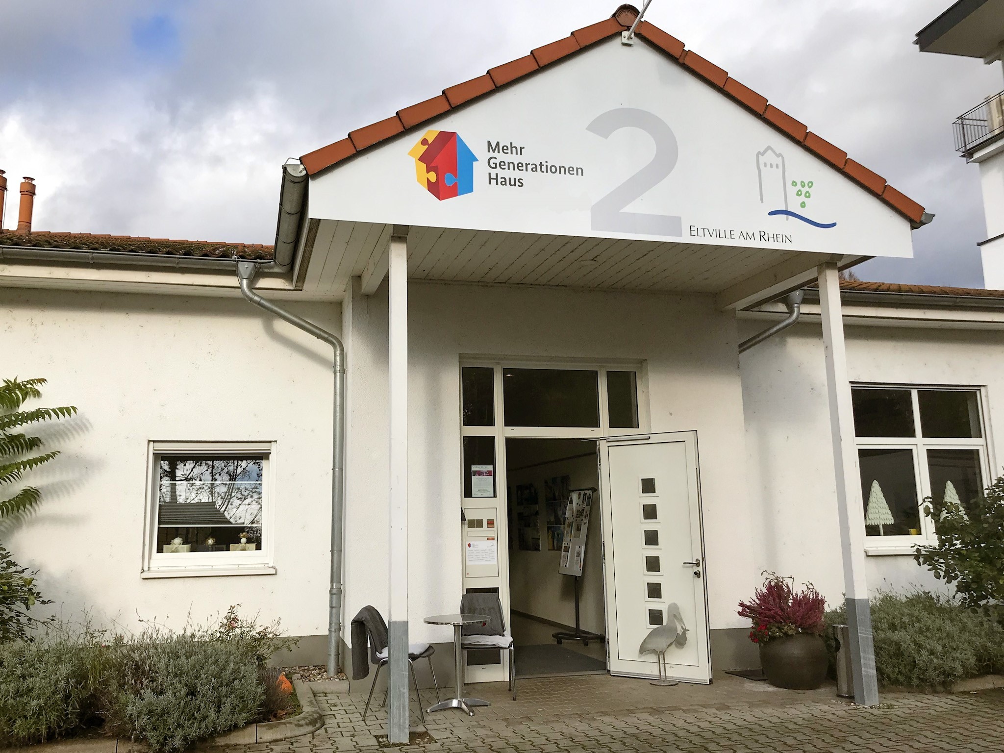 Die Tür zum MGH 2 steht offen