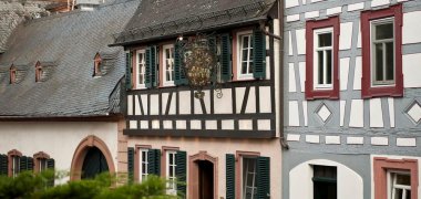 Die Adlerwirtschaft in Hattenheim, ein altes Fachwerkhaus.