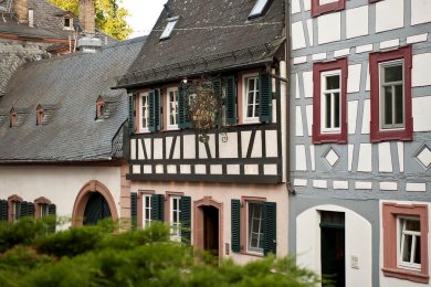 Adlerwirtschaft in Hattenheim Die Adlerwirtschaft in Hattenheim, ein altes Fachwerkhaus.