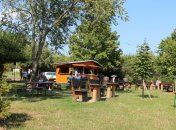 Rauenthaler Weinprobierstand