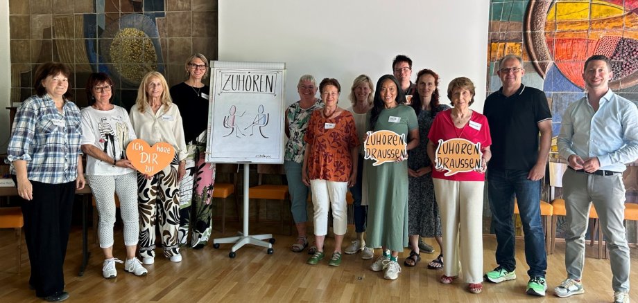 Gruppenfoto der Beteiligten
