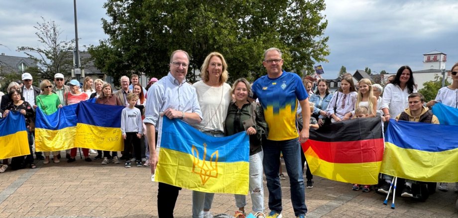 Gruppenfoto der Mahnwache-Beteiligten