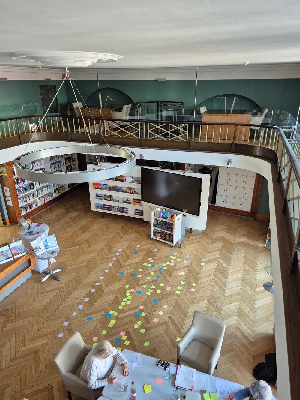 Blick von Empore in den Mediathekssaal